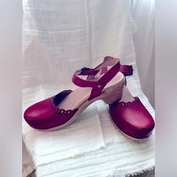 Dansko Red Leather Mules with Wooden Heel - Picture 3 of 10
